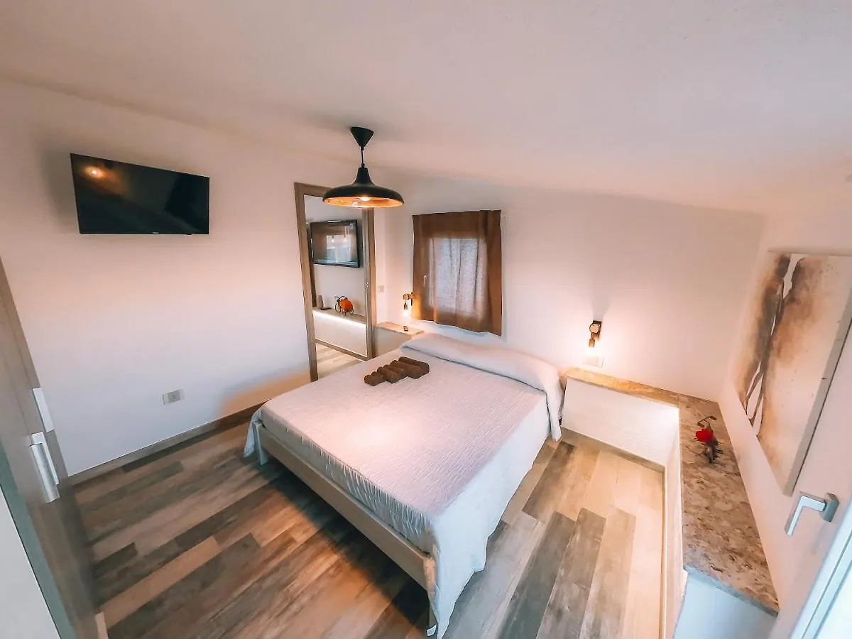 Appartamento Mare 2 La Caletta Apartment